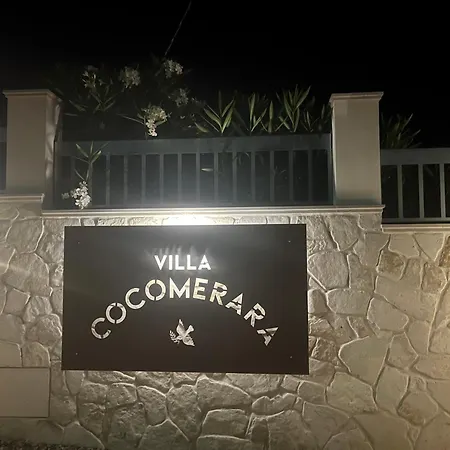 Cocomerara Tas24 Homestay