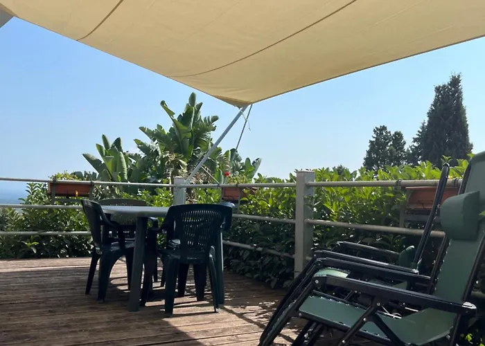 Quarto em Acomodações Particulares Cocomerara Tas24 Calimera (Vibo Valentia)